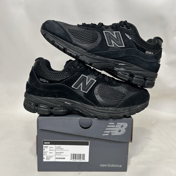 New Balance 2002R “Mesh Black Metallic” M2002WB - Picture 1 of 9